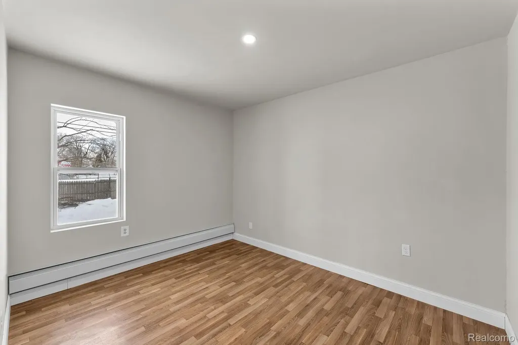 20035 Coventry Street Highland Park City MI 48203