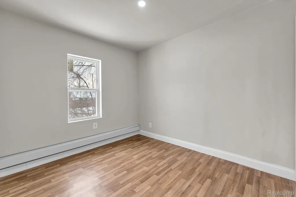 20035 Coventry Street Highland Park City MI 48203