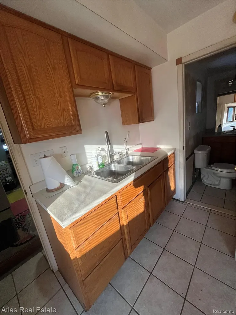 4067 Jefferson Street Burton City MI 48509