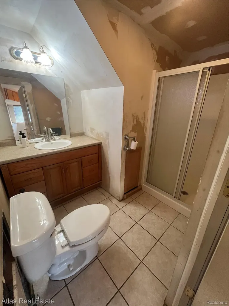 4067 Jefferson Street Burton City MI 48509