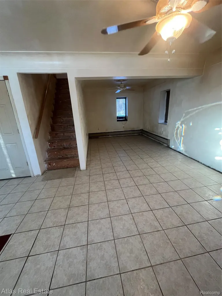4067 Jefferson Street Burton City MI 48509