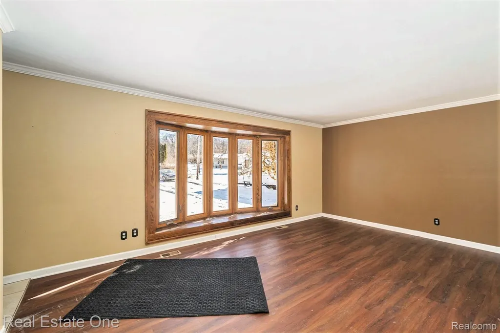 11422 Skyline Drive Fenton Charter Township MI 48430
