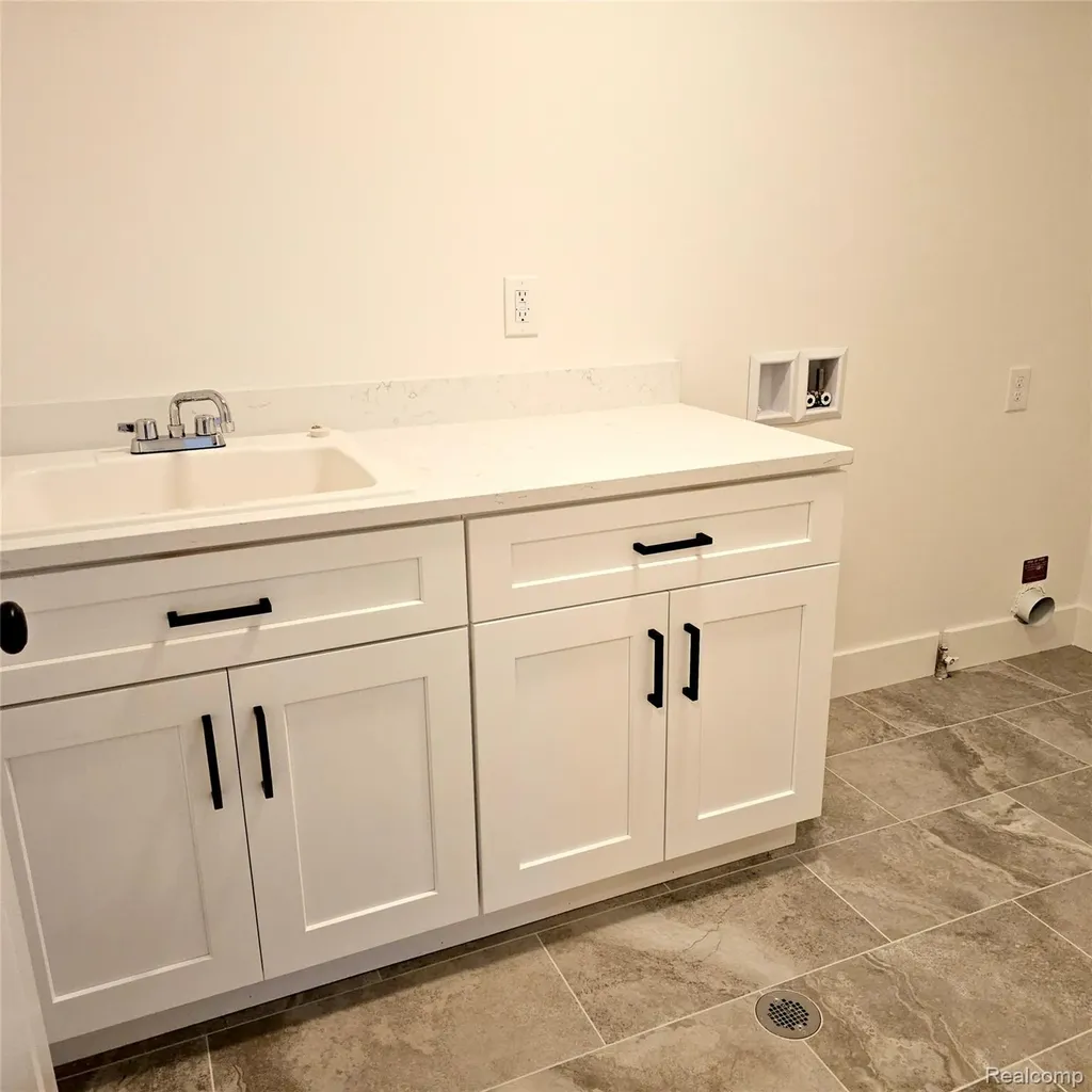 24092 Sawgrass Drive Macomb Township MI 48042