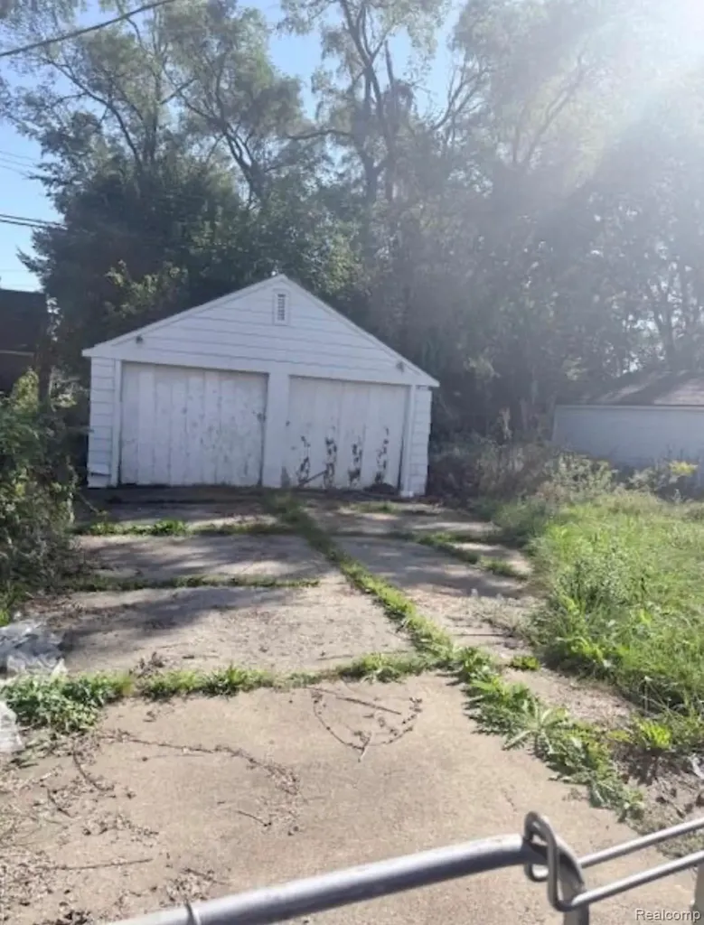 18436 Beland Street Detroit City MI 48234