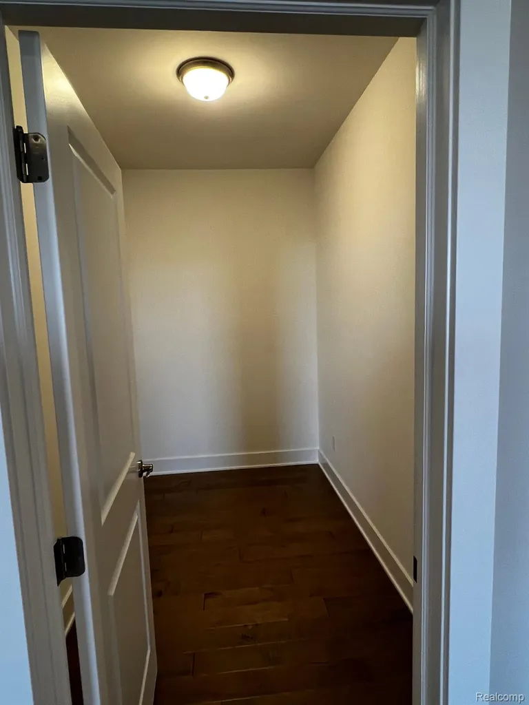 60657 Town Square Street Lyon Charter Township MI 48165