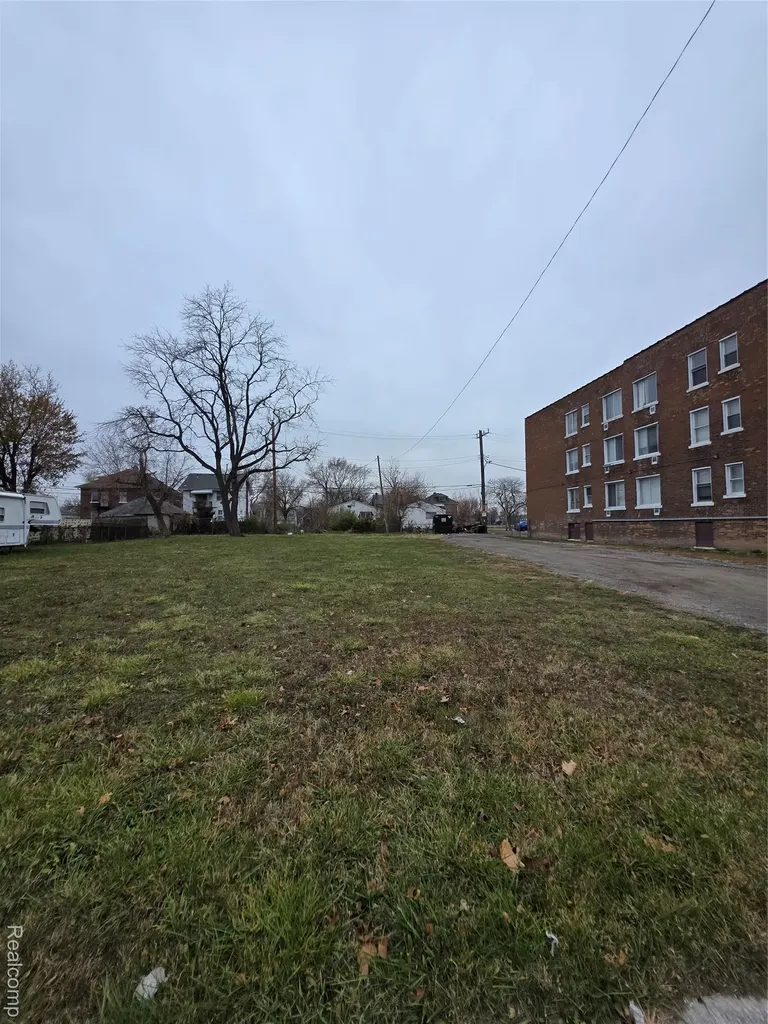 15375 Linwood Street Detroit City MI 48238