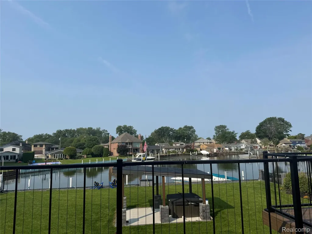 37645 Lakeville Street Harrison Charter Township MI 48045