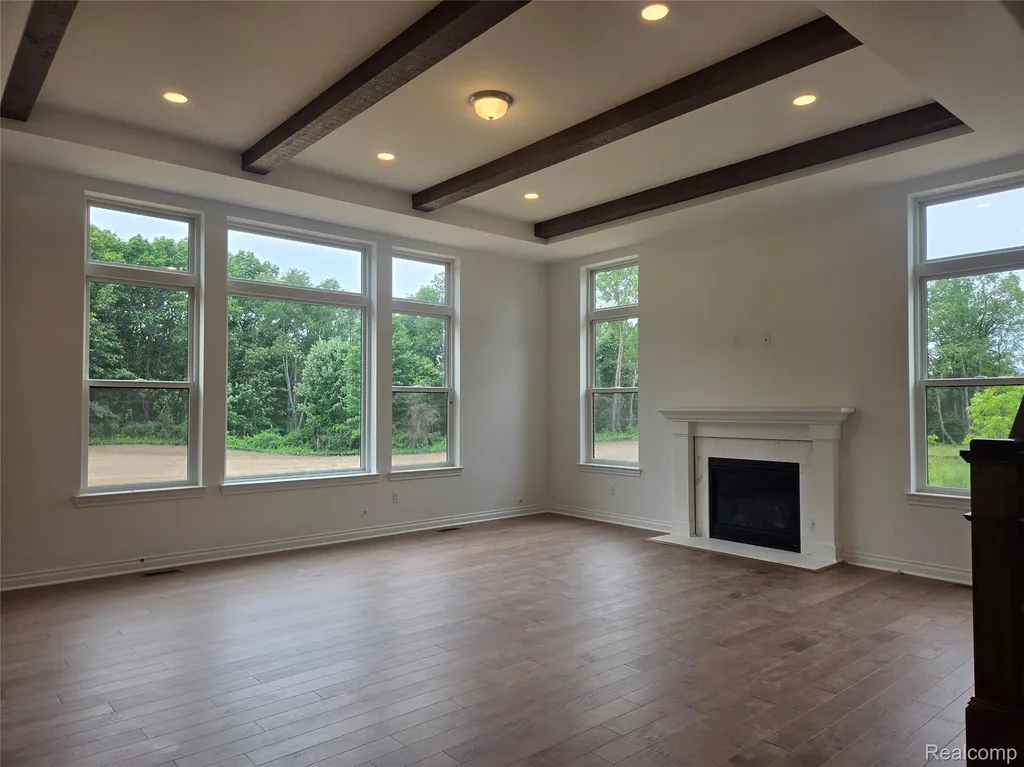 60671 Town Square Street Lyon Charter Township MI 48165