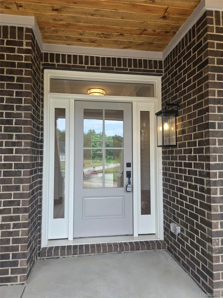 60671 Town Square Street Lyon Charter Township MI 48165