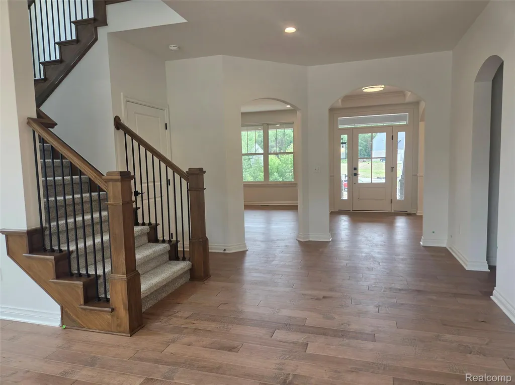 60671 Town Square Street Lyon Charter Township MI 48165