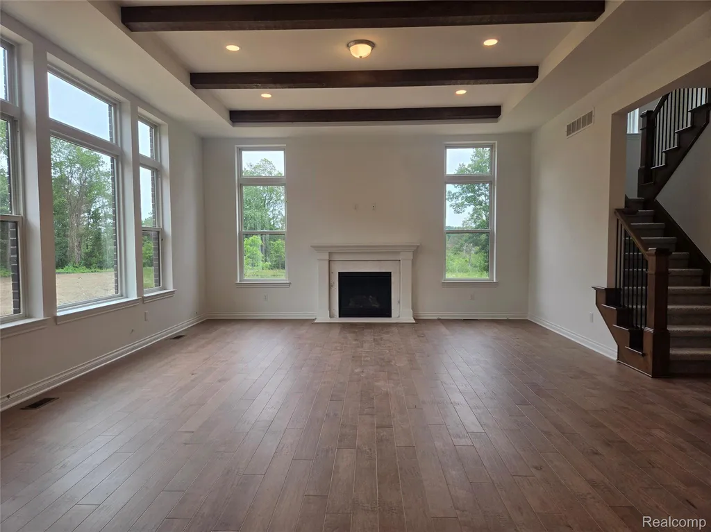 60671 Town Square Street Lyon Charter Township MI 48165