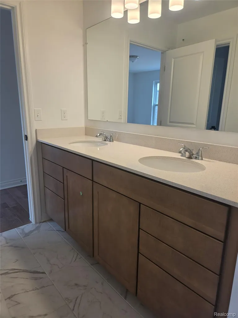 60671 Town Square Street Lyon Charter Township MI 48165