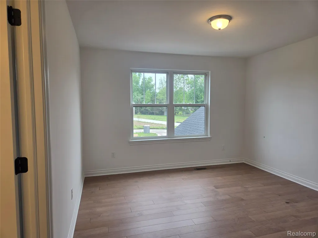 60671 Town Square Street Lyon Charter Township MI 48165