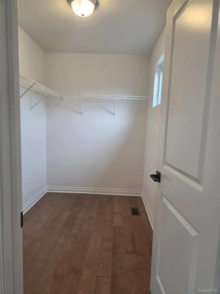 60671 Town Square Street Lyon Charter Township MI 48165
