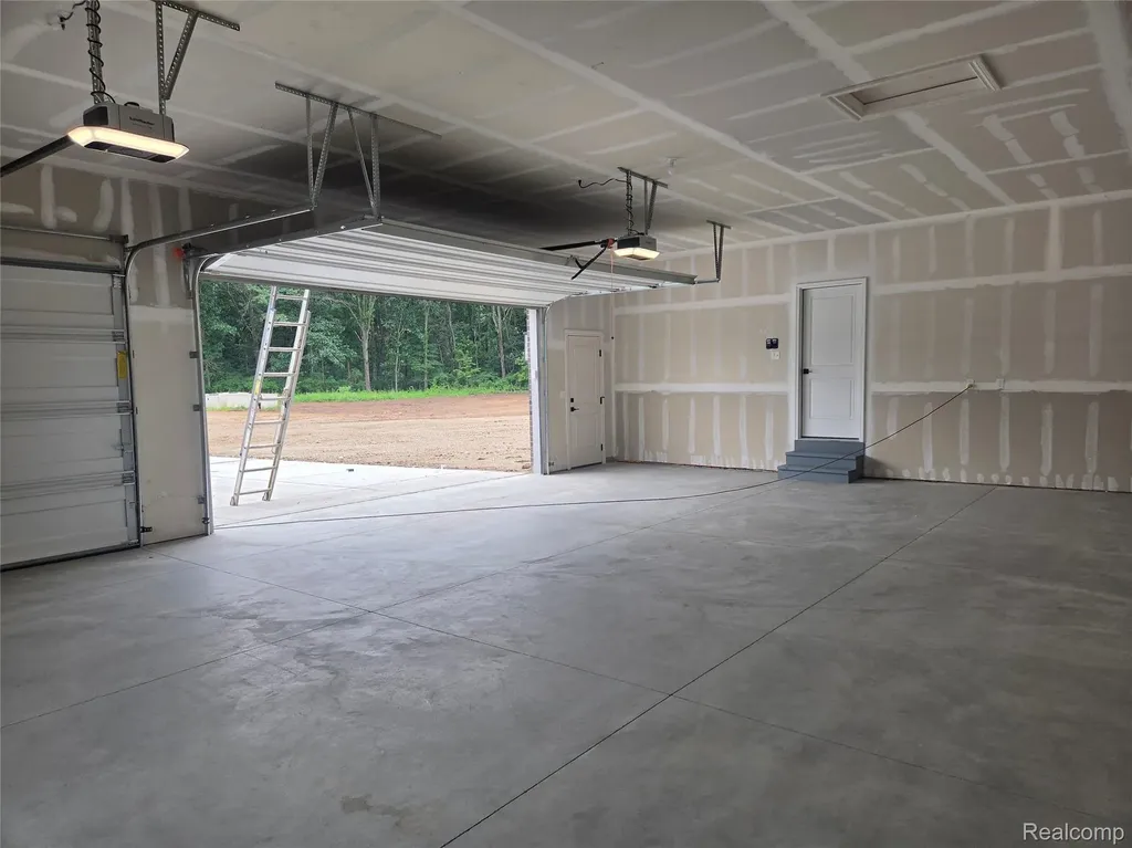 60671 Town Square Street Lyon Charter Township MI 48165