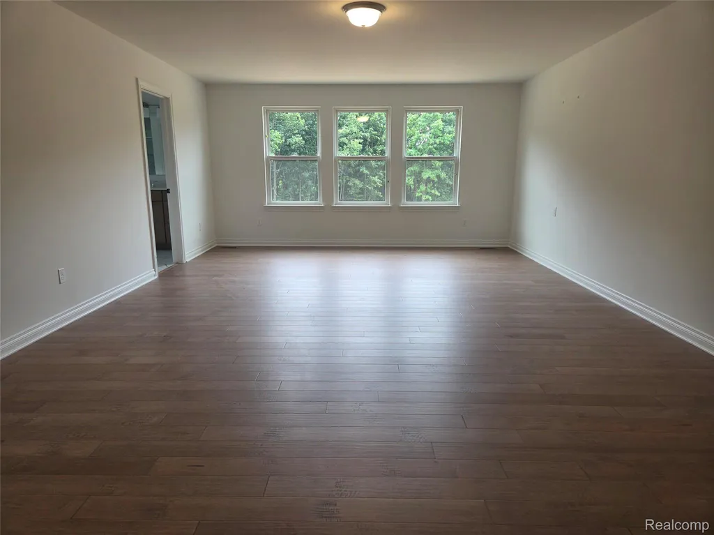 60671 Town Square Street Lyon Charter Township MI 48165