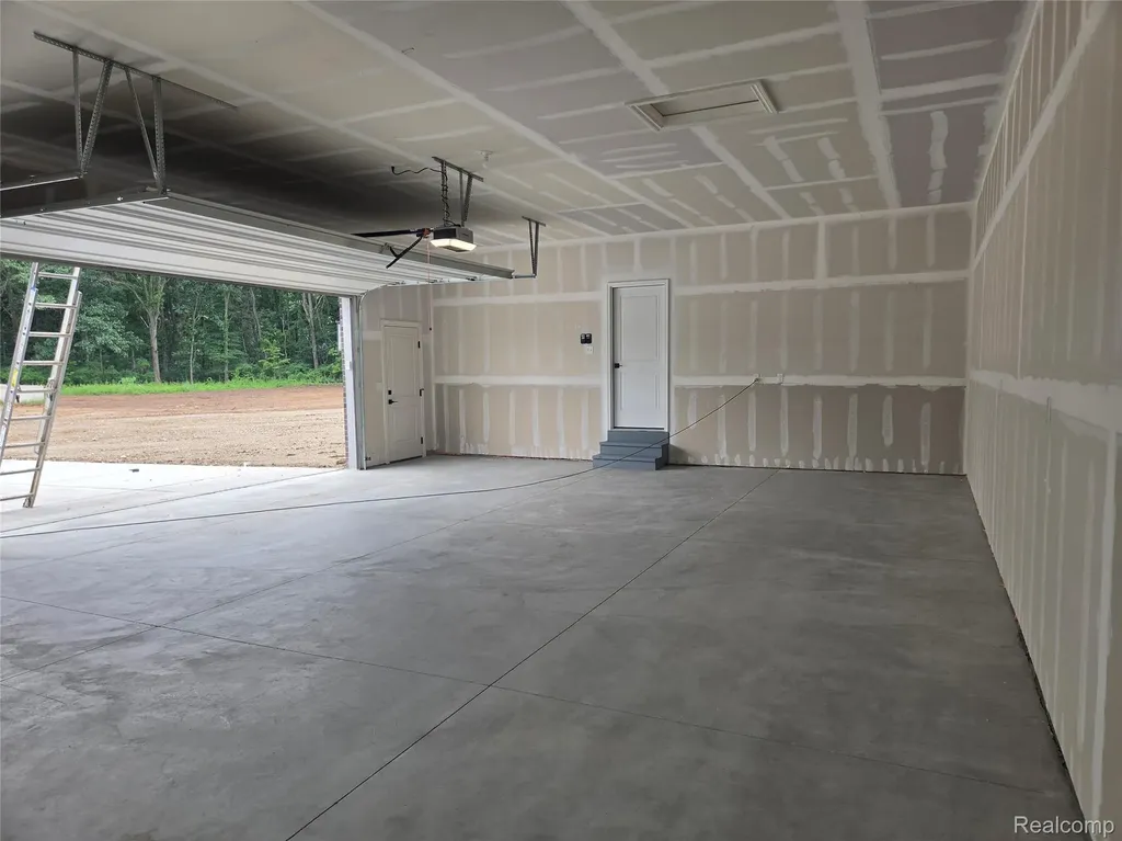 60671 Town Square Street Lyon Charter Township MI 48165