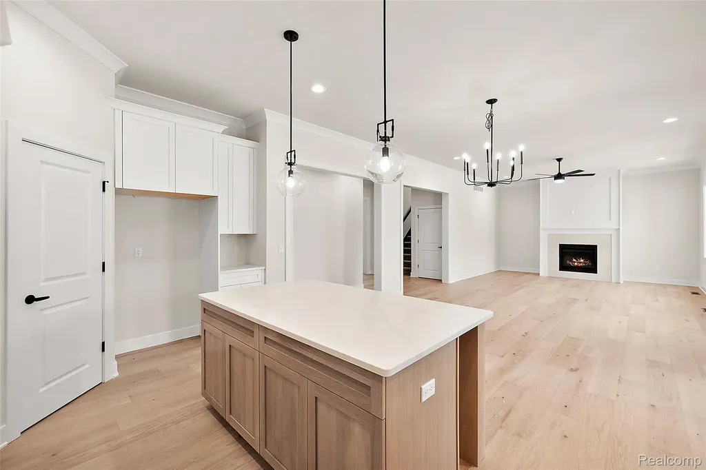 17824 Biscayne Drive Macomb Township MI 48042