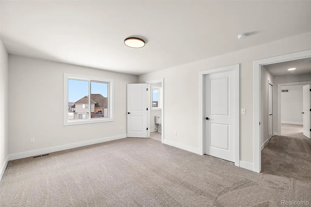 17824 Biscayne Drive Macomb Township MI 48042
