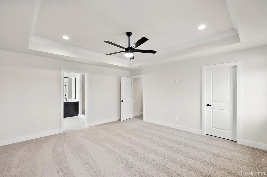 17824 Biscayne Drive Macomb Township MI 48042
