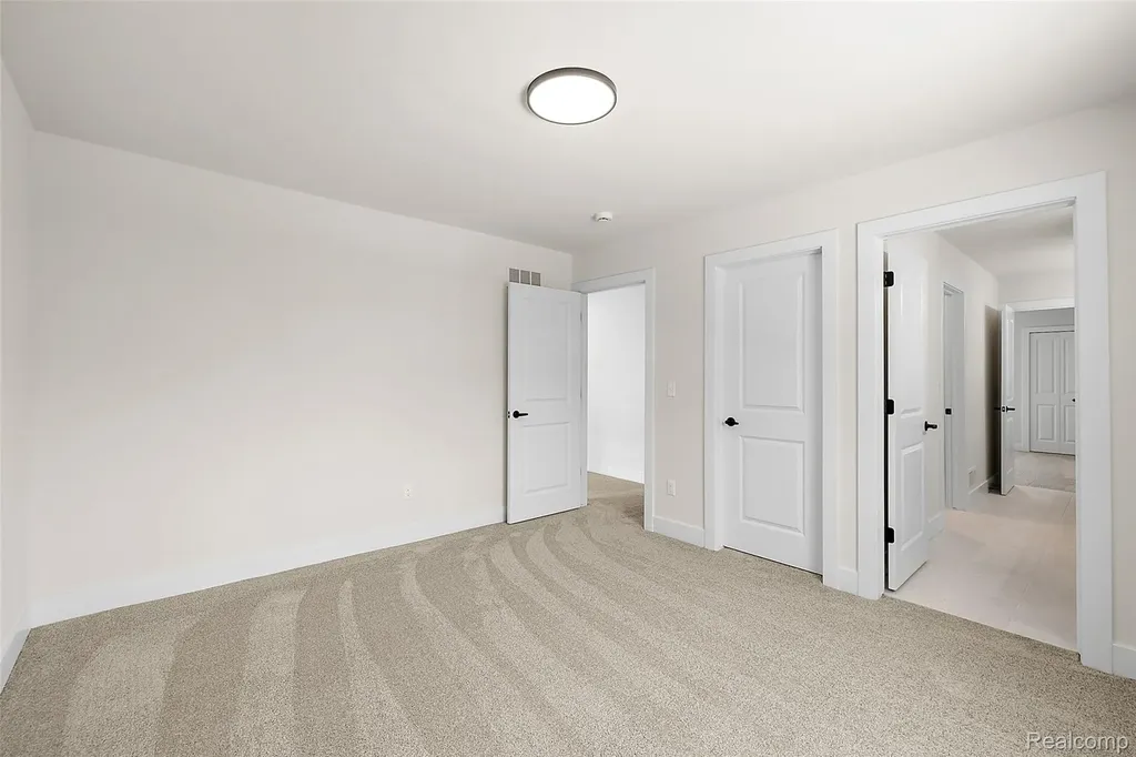 17824 Biscayne Drive Macomb Township MI 48042