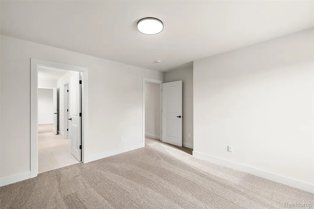 17824 Biscayne Drive Macomb Township MI 48042