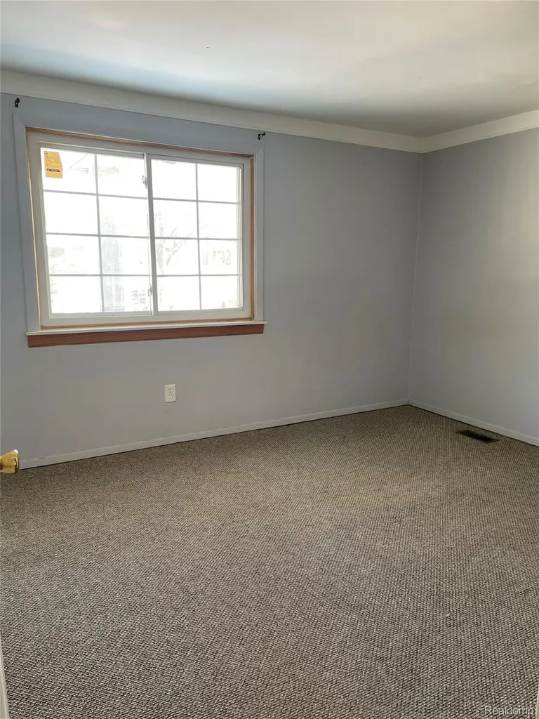 13958 Champagne Drive Sterling Heights City MI 48312