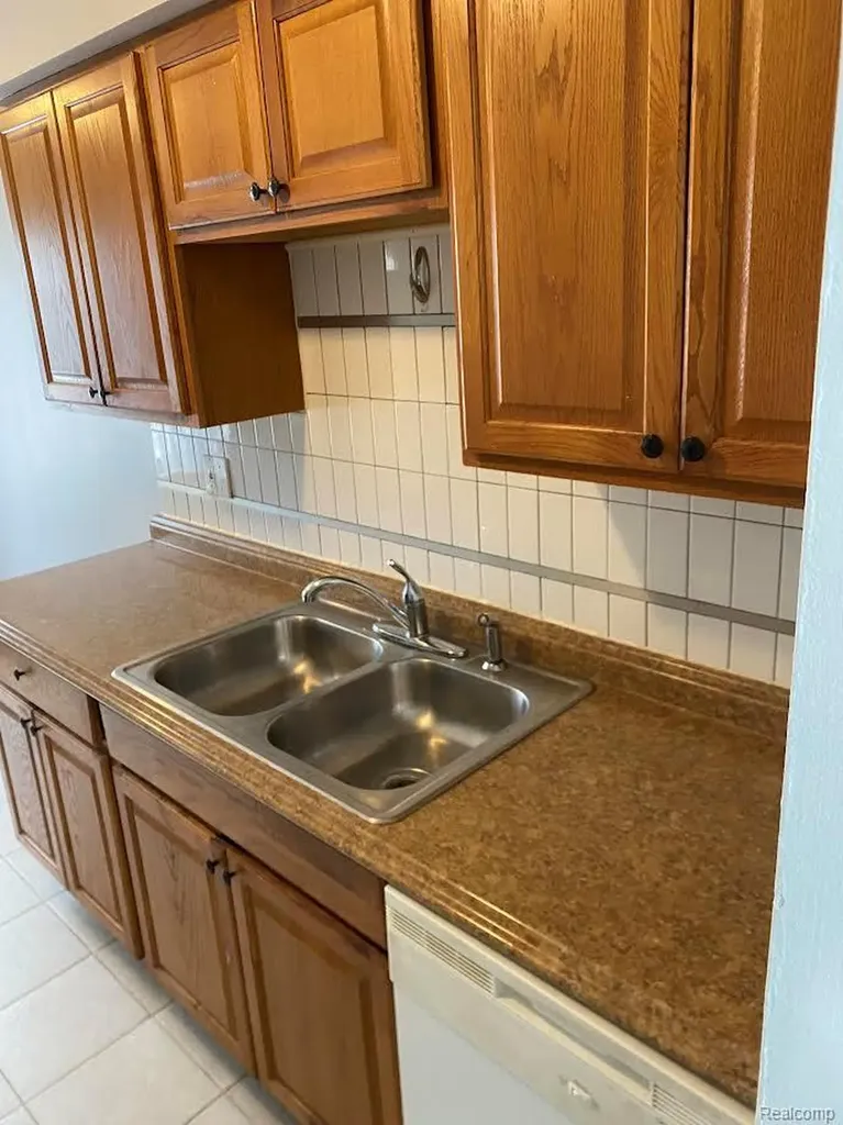 13958 Champagne Drive Sterling Heights City MI 48312