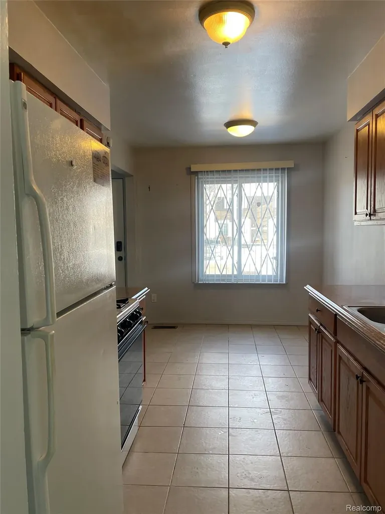 13958 Champagne Drive Sterling Heights City MI 48312