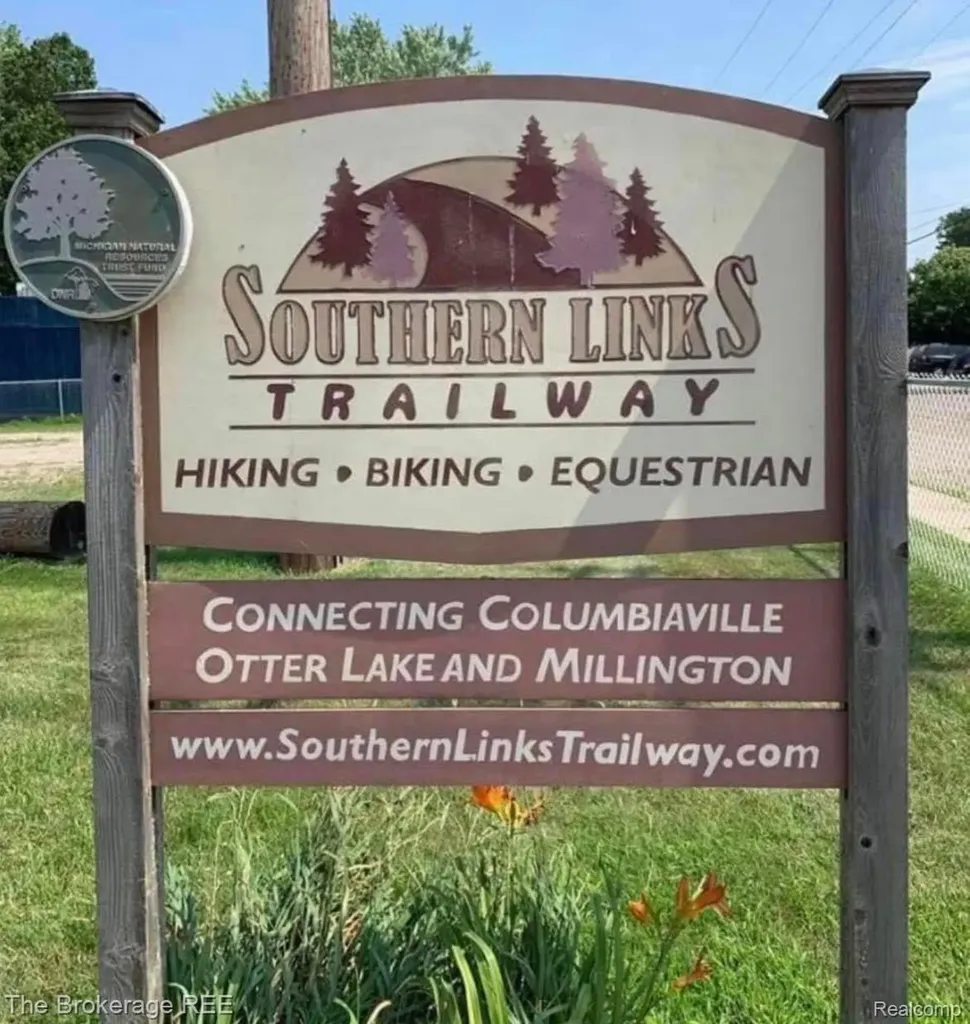 4654 Water Street Columbiaville Village MI 48421