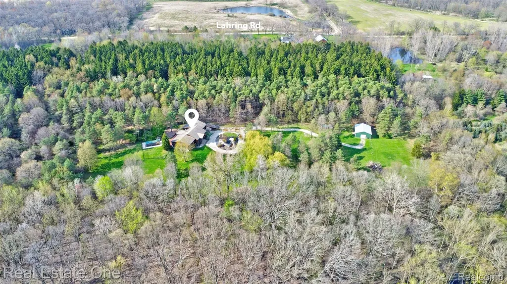4340 Lahring Road Holly Township MI 48442