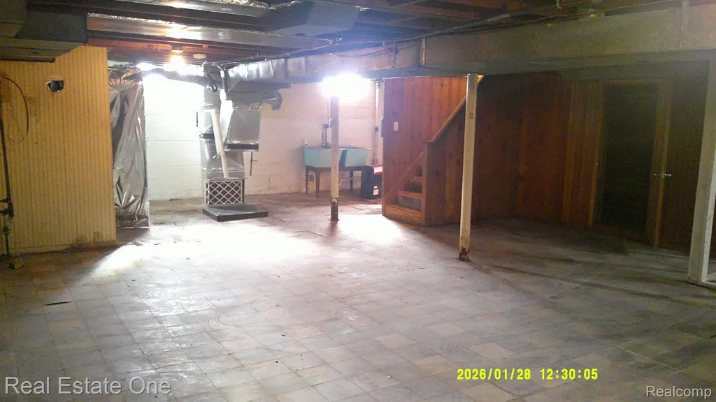 20435 Basil Street Detroit City MI 48235