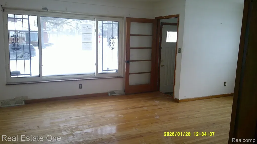 20435 Basil Street Detroit City MI 48235