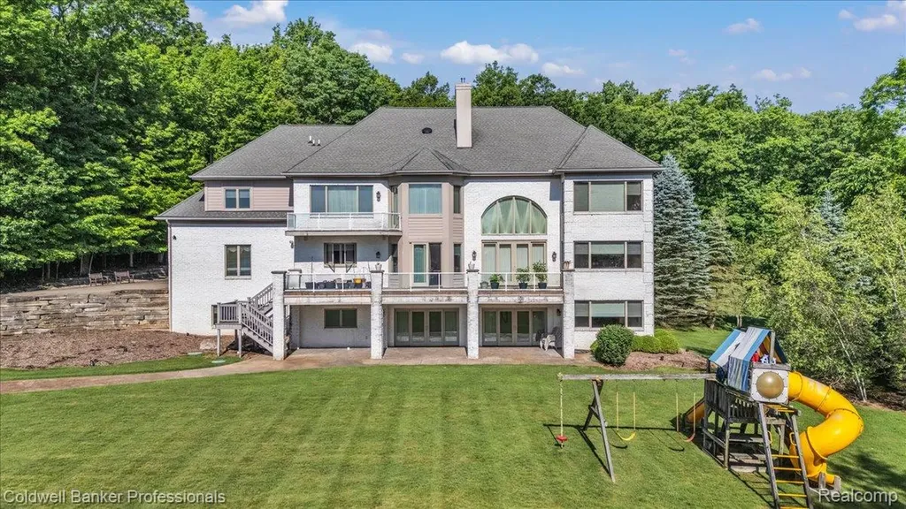 4359 Longview Drive Elba Township MI 48446