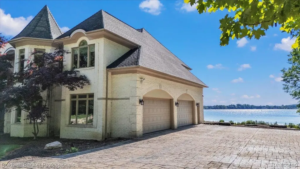 4359 Longview Drive Elba Township MI 48446