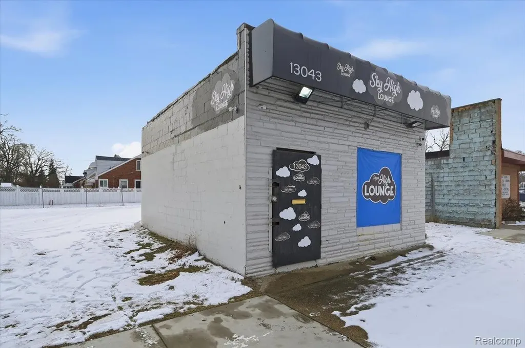13043 Puritan Street Detroit City MI 48227