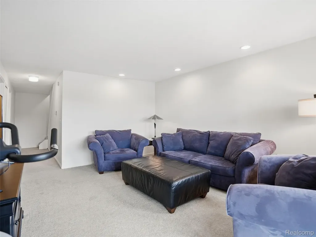 4965 Grover Drive Genoa Township MI 48116