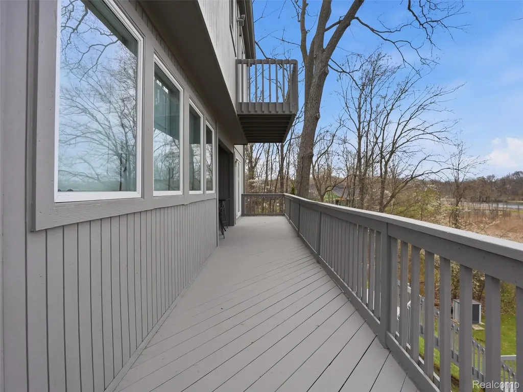 4965 Grover Drive Genoa Township MI 48116