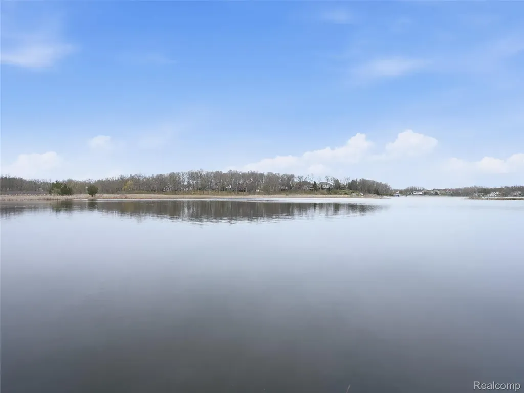 4965 Grover Drive Genoa Township MI 48116
