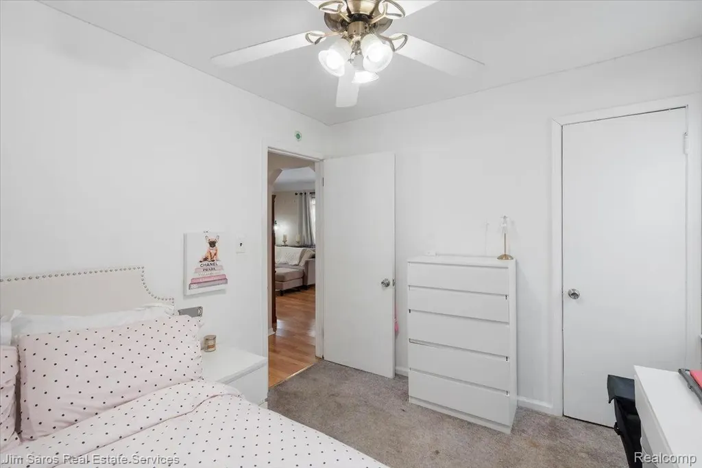 26692 Chippendale Street Roseville City MI 48066