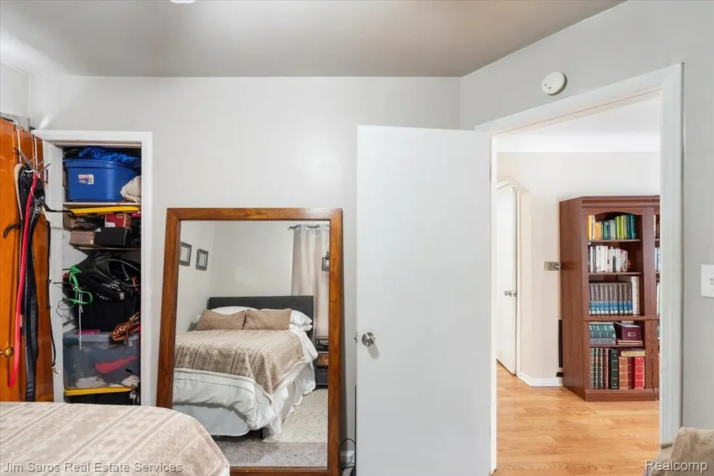26692 Chippendale Street Roseville City MI 48066