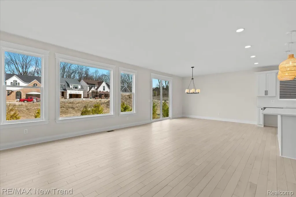 209 Mountain View Lane Milford Village MI 48381