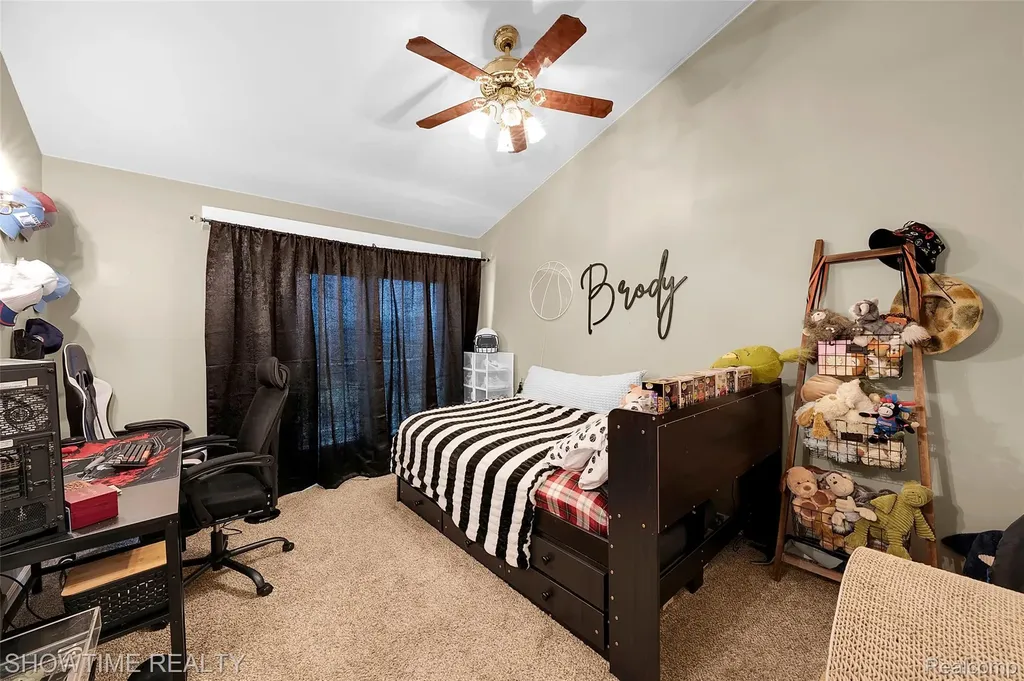 321 Chartier Marine City City MI 48039