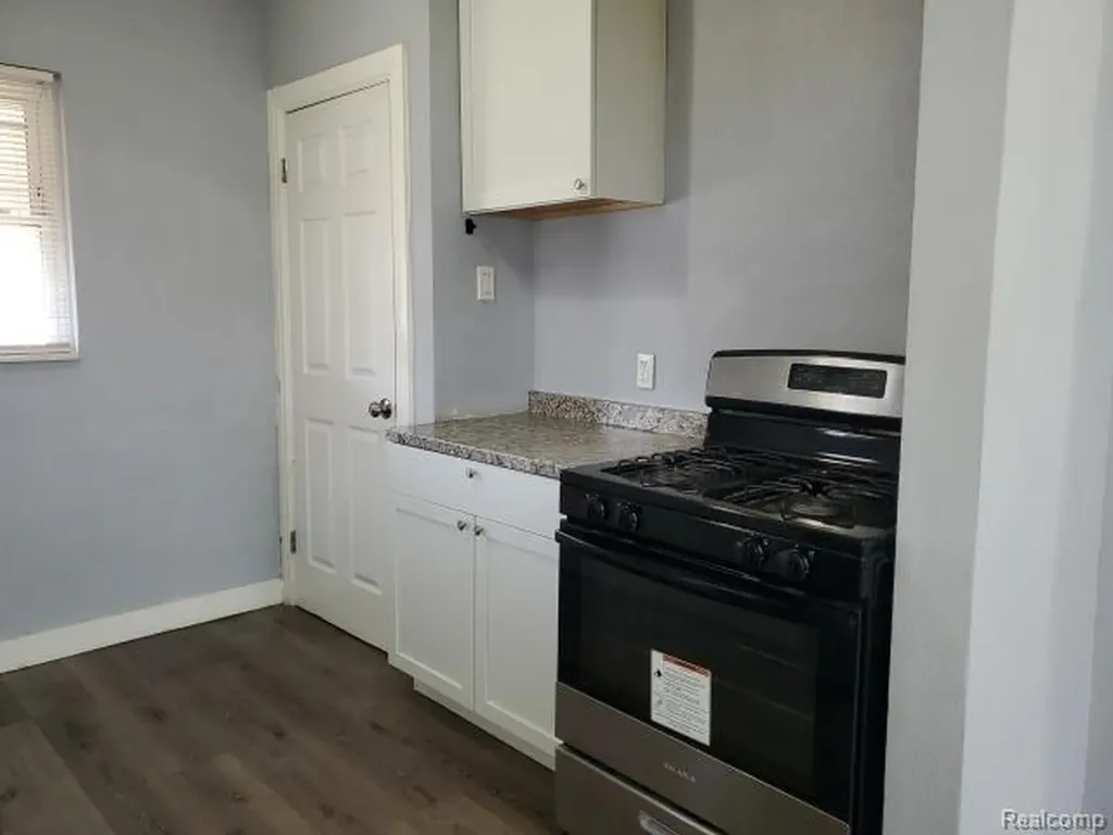 3839 Doris Street Detroit City MI 48238