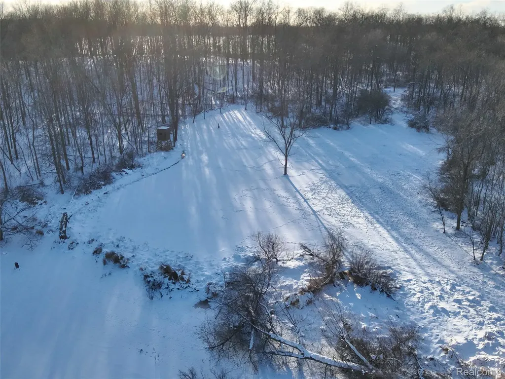 V/l W Us-12 Highway Manchester Township MI 48158