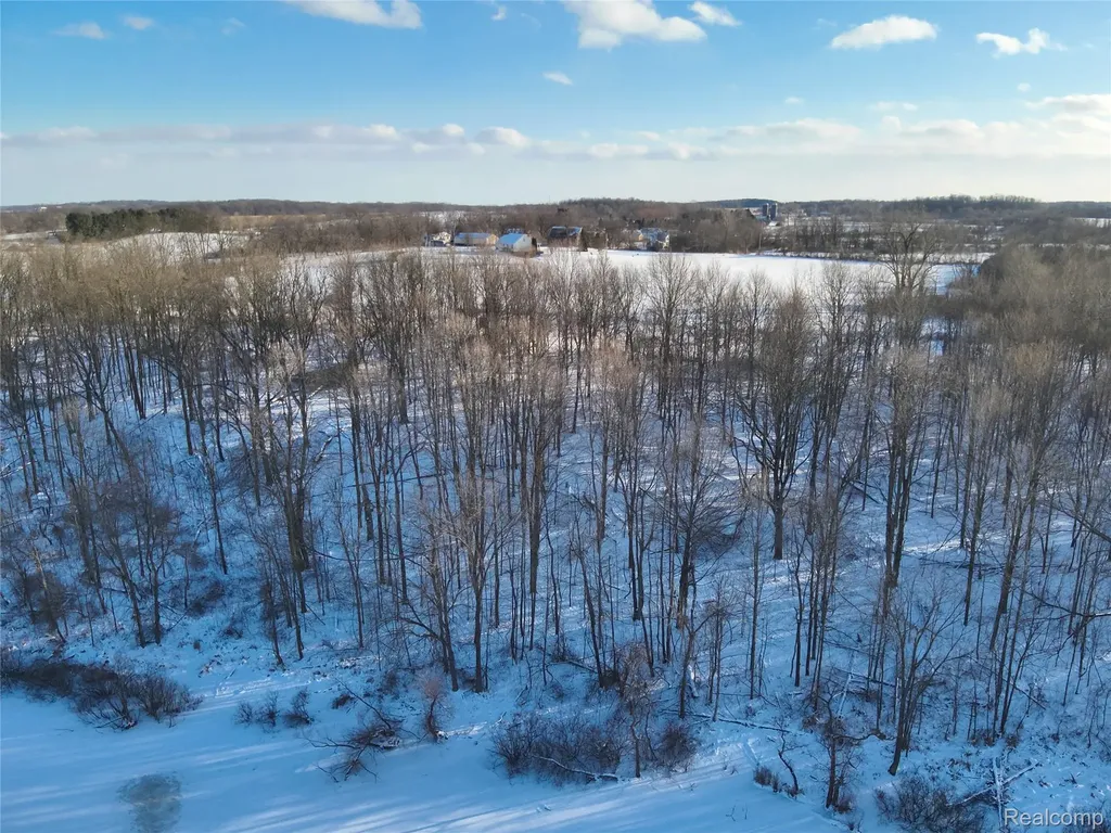 V/l W Us-12 Highway Manchester Township MI 48158