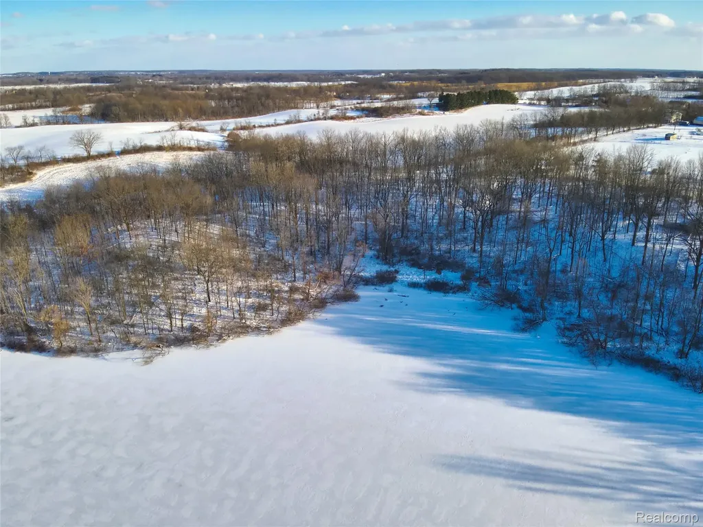 V/l W Us-12 Highway Manchester Township MI 48158