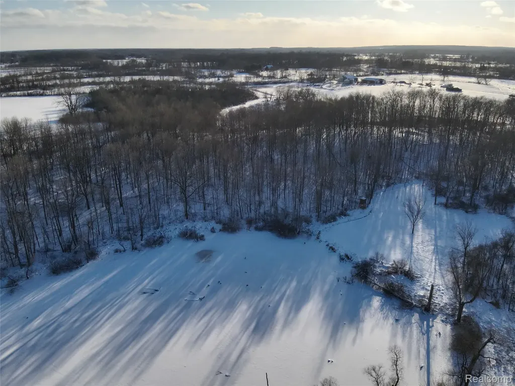 V/l W Us-12 Highway Manchester Township MI 48158