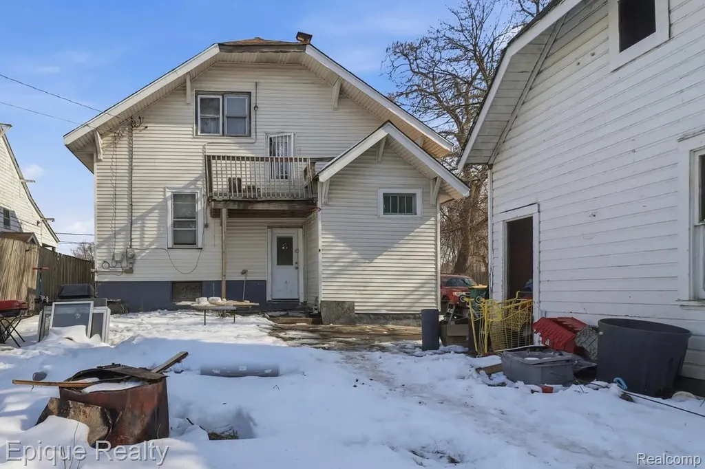 5834 Wayne Road Romulus City MI 48174