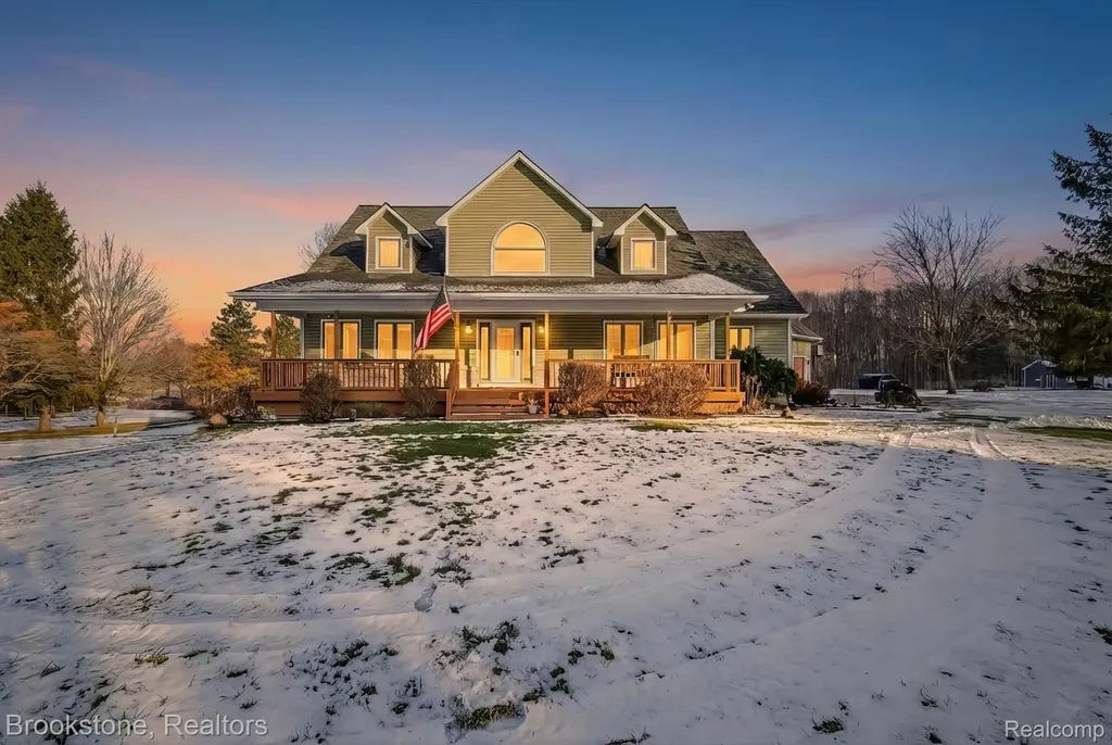 5163 Country Squire Road Dryden Township MI 48428